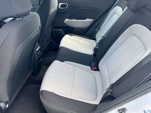 Certified 2026 Hyundai Venue SEL FWD image 15