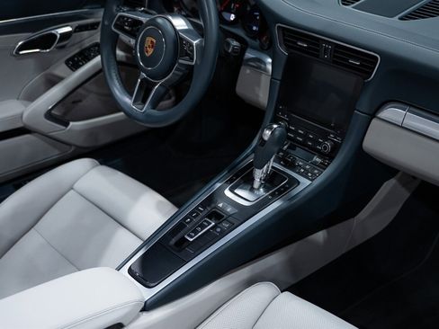 Used 2019 Porsche 911 Carrera RWD image 56
