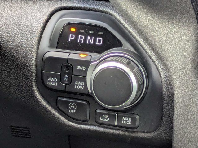 Used 2025 RAM 1500 Warlock AWD/4WD image 18