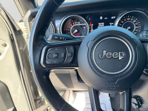 Used 2020 Jeep Wrangler Unlimited Sport image 21