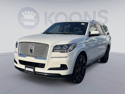 Used 2023 Lincoln Navigator L Reserve w/ Monochromatic Package