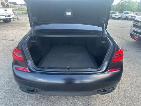 Used 2017 BMW 740i 740i image 13