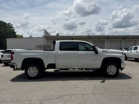 Used 2023 Chevrolet Silverado 2500 LT w/ Convenience Package AWD/4WD image 8