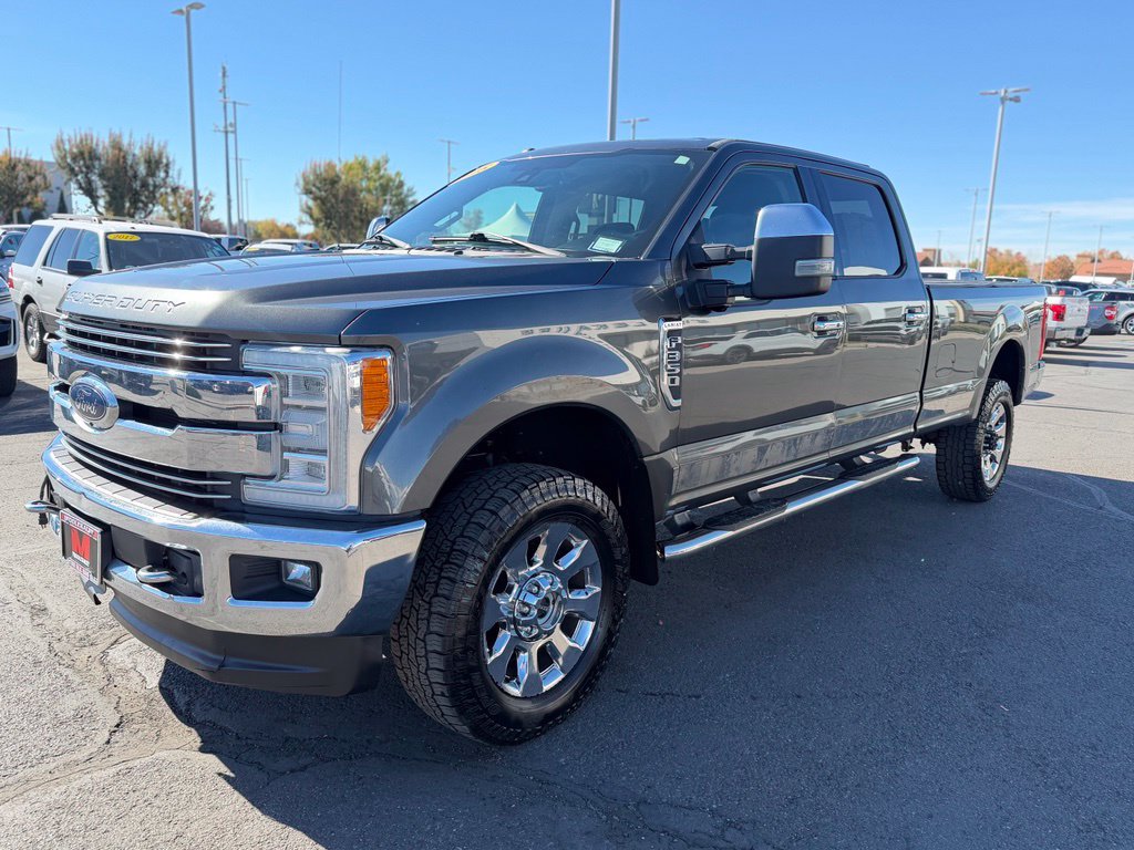 Used 2018 Ford F350 Lariat w/ Lariat Ultimate Package AWD/4WD image 7
