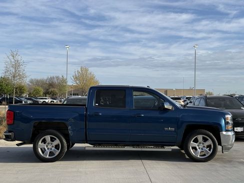 Used 2018 Chevrolet Silverado 1500 LT w/ Texas Edition image 3