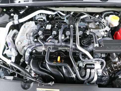 Used 2024 Nissan Sentra SV FWD image 28