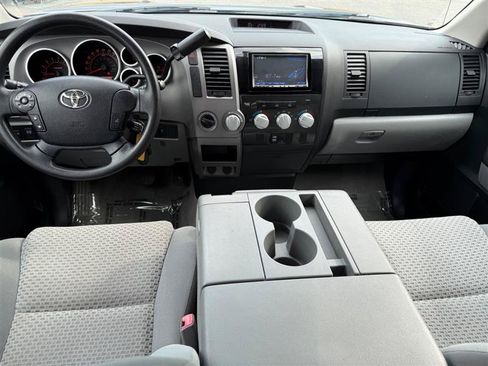 Used 2011 Toyota Tundra 4x4 Double Cab w/ Tow Pkg image 37
