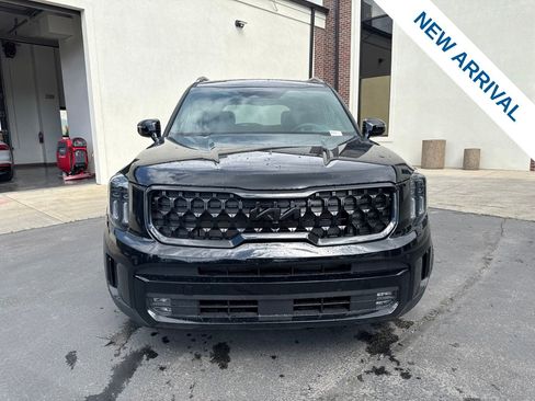 Used 2025 Kia Telluride SX Prestige X-Line AWD/4WD image 2