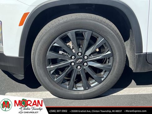 Certified 2023 Chevrolet Traverse RS w/ LPO, Floor Liner Package AWD/4WD image 10