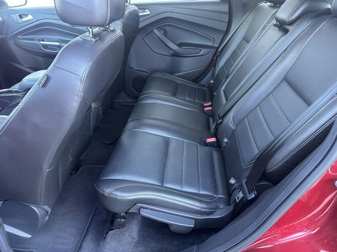 Used 2015 Ford Escape Titanium w/ Equipment Group 301A FWD image 21