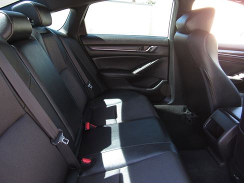 Certified 2020 Honda Accord Sport image 11