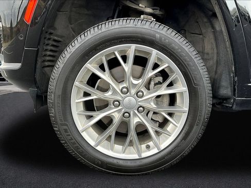 Used 2021 Jeep Grand Cherokee L Summit w/ Advanced Protech Group IV AWD/4WD image 35