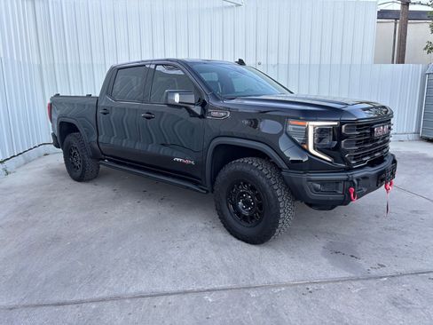 Used 2024 GMC Sierra 1500 AT4X w/ AT4X AEV Edition image 3