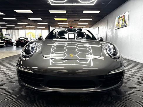Used 2016 Porsche 911 Carrera S image 4