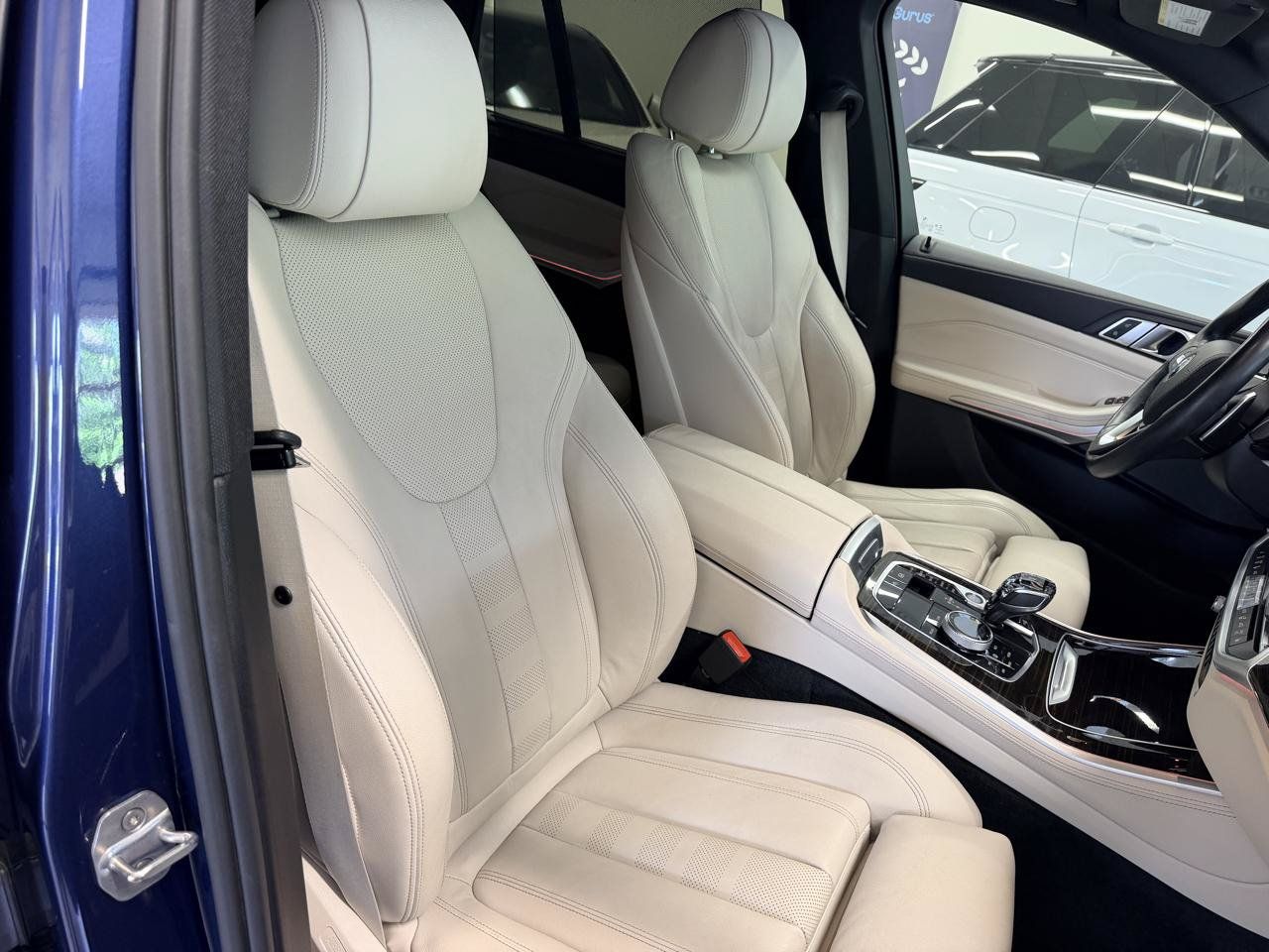 Used 2019 BMW X5 xDrive40i w/ Executive Package AWD/4WD image 27