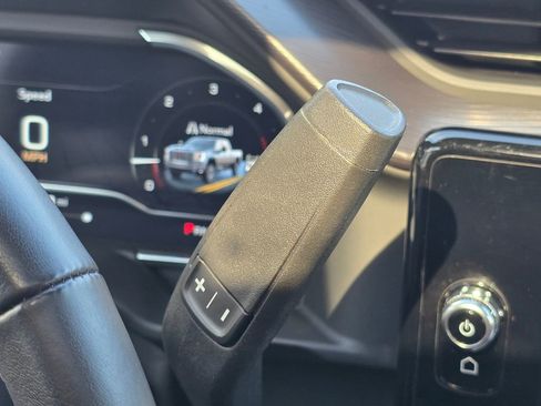 Used 2024 GMC Sierra 3500 Denali Ultimate image 74