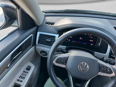 Used 2021 Volkswagen Atlas SEL AWD/4WD image 29