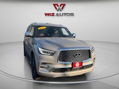 Used 2022 INFINITI QX80 Sensory w/ Cargo Package image 3