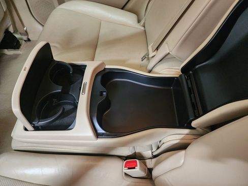 Used 2013 Lexus RX 350 AWD w/ Navigation Pkg image 30