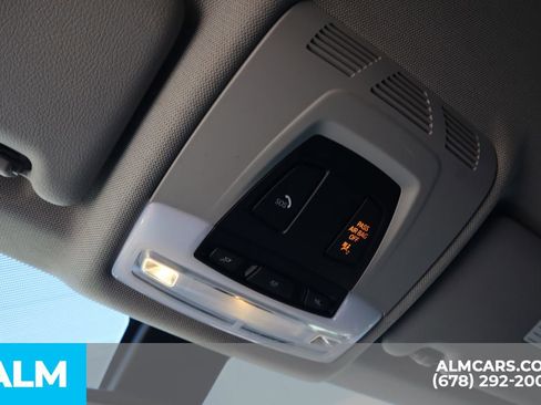 Used 2018 BMW 320i Sedan image 34