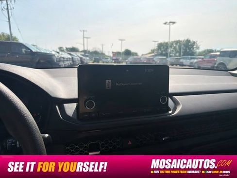 Used 2024 Honda Accord EX image 27
