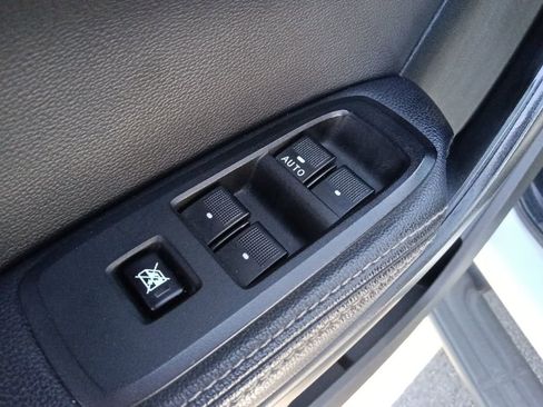 Used 2023 Ford Ranger Lariat w/ FX4 Off-Road Package AWD/4WD image 12