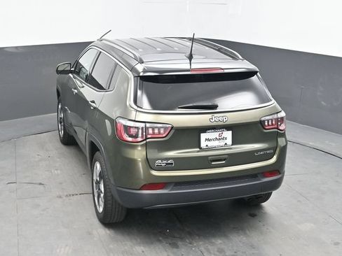 Used 2018 Jeep Compass Limited AWD/4WD image 28