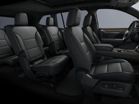 New 2026 GMC Acadia Denali w/ Super Cruise Package image 33