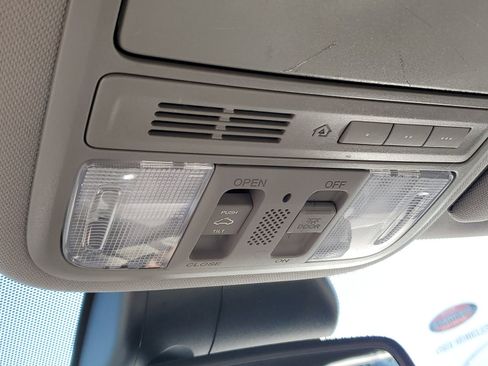 Used 2016 Honda Odyssey EX-L image 34