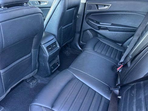 Certified 2022 Ford Edge SEL w/ Convenience Package AWD/4WD image 11