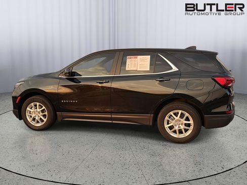 Used 2024 Chevrolet Equinox LT FWD image 3
