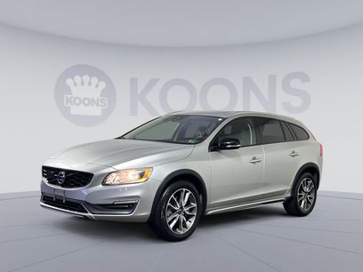 Used 2015 Volvo V60 T5 Cross Country w/ Protection Package