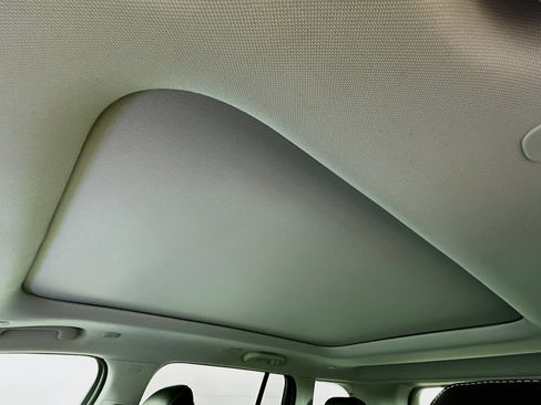 Used 2023 Jeep Grand Cherokee 4x4 image 26