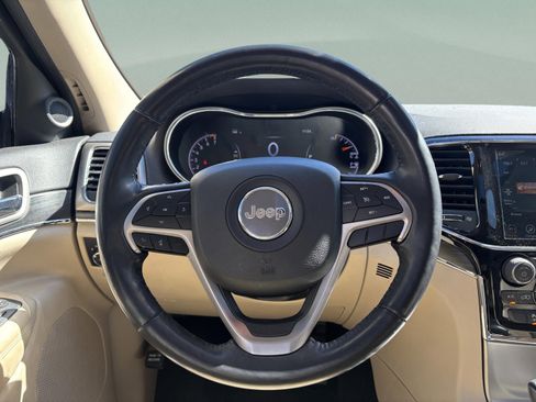 Used 2020 Jeep Grand Cherokee Limited image 10