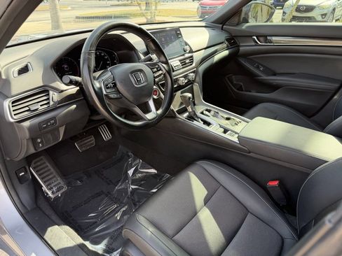 Certified 2022 Honda Accord Sport image 10