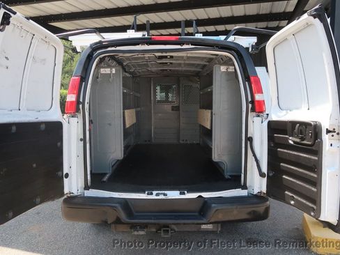 Used 2020 Chevrolet Express 2500 w/ Enhanced Convenience Package RWD image 15