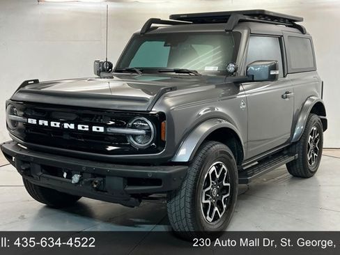 Used 2021 Ford Bronco Outer Banks AWD/4WD image 1