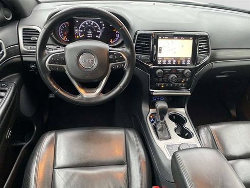 Used 2020 Jeep Grand Cherokee Limited image 10