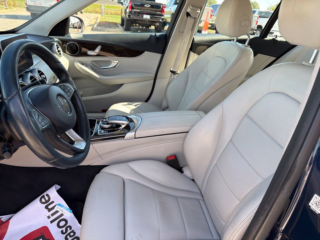 Used 2016 Mercedes-Benz C 300 Sedan image 16