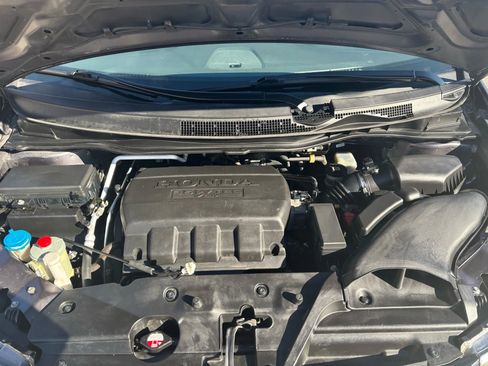 Used 2016 Honda Odyssey SE image 37
