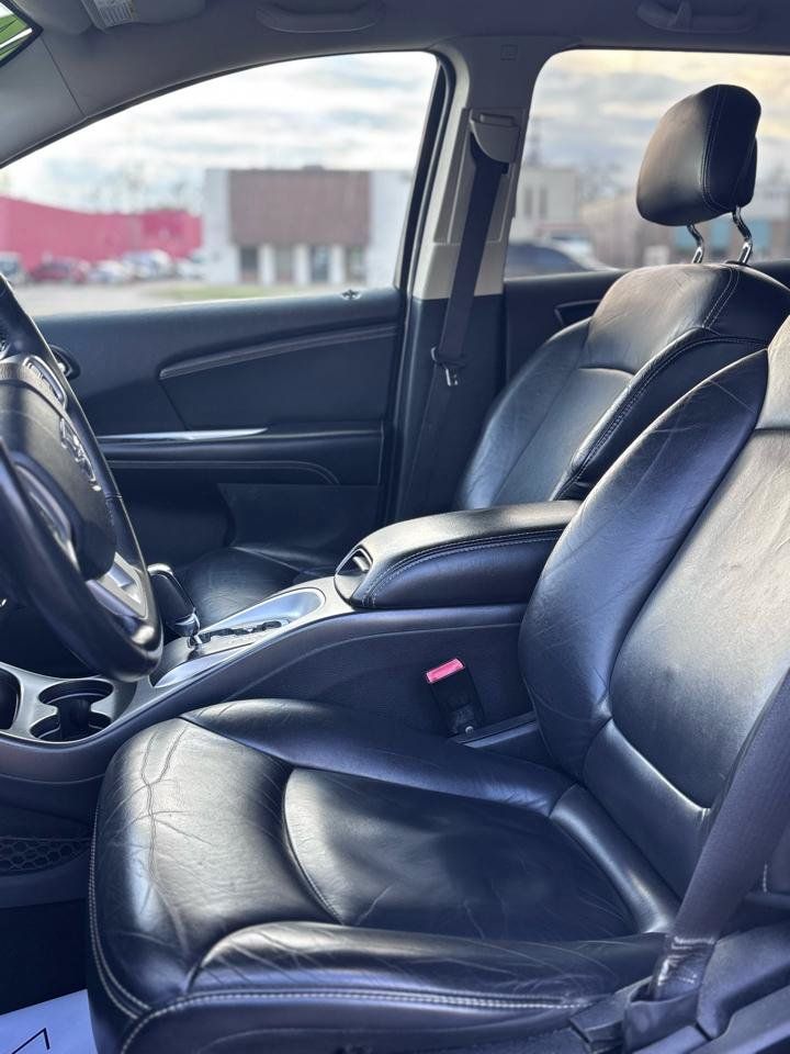 Used 2014 Dodge Journey R/T w/ Driver Convenience Group AWD/4WD image 5