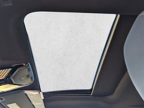 Used 2025 BMW 440i xDrive Coupe w/ Parking Assistance Package image 12