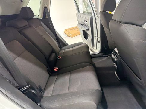 Used 2025 Honda CR-V EX image 28