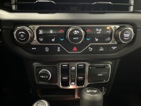 New 2025 Jeep Wrangler Sahara image 18