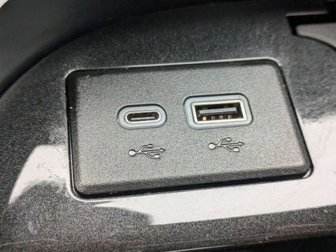 Used 2023 Cadillac Escalade Sport w/ LPO, ONYX Package image 26