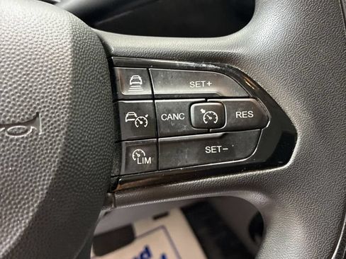 Used 2025 RAM ProMaster 2500 w/ Safety Group FWD image 17