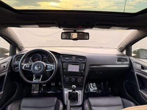 Used 2016 Volkswagen GTI SE w/ Driver Assistance Package image 23