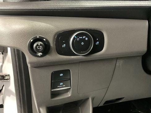 Used 2023 Ford Transit 350 XL image 8