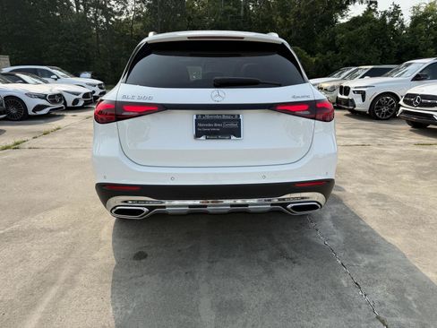 Certified 2025 Mercedes-Benz GLC 300 4MATIC image 21