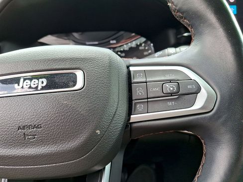 Used 2022 Jeep Compass Limited AWD/4WD image 18